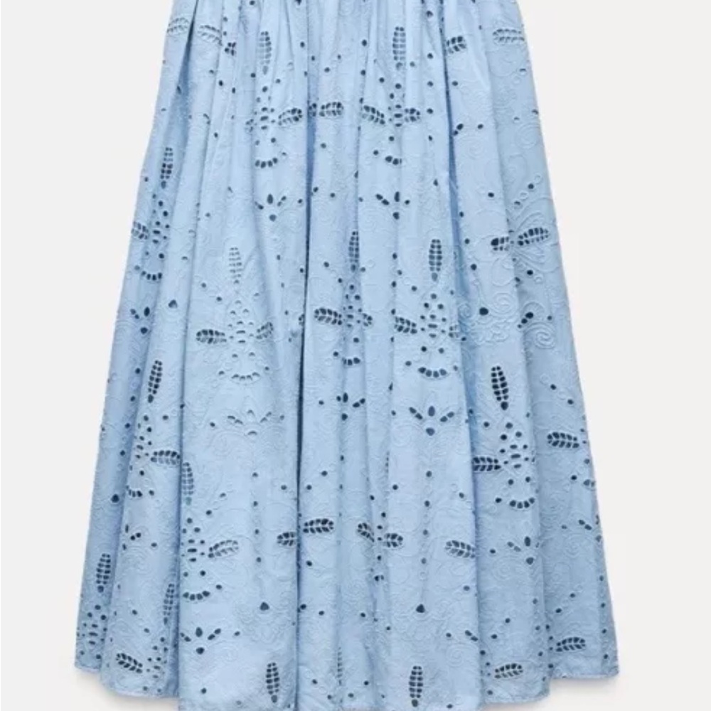 Zara blue eyelet midi skirt - Picture 4 of 6